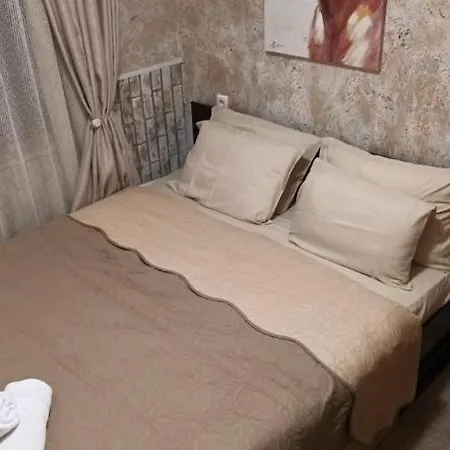 Apartament-damo Lägenhet *