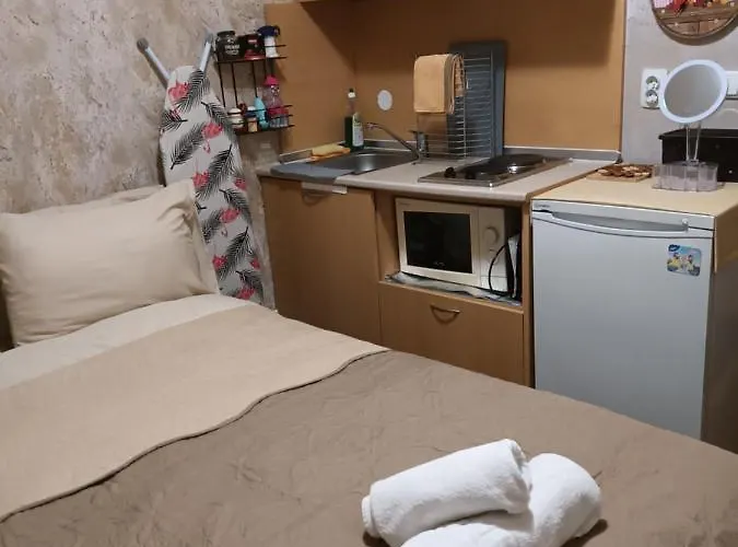 アパート Apartament-damo